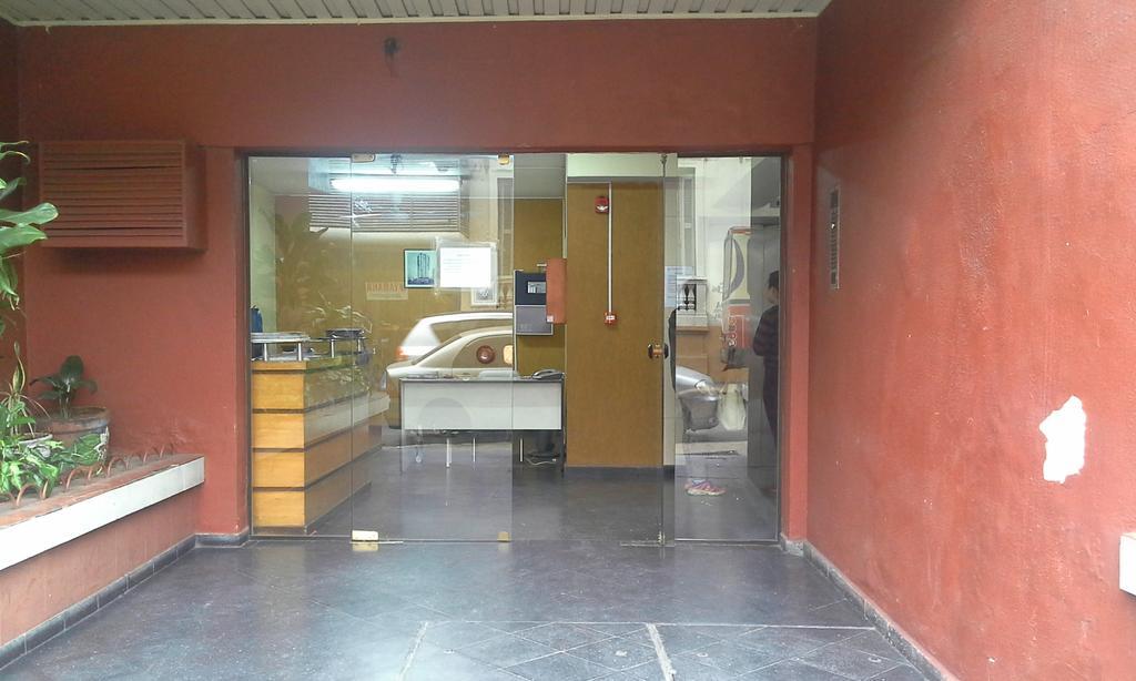 Estudio En El Centro De Asuncion Exterior foto